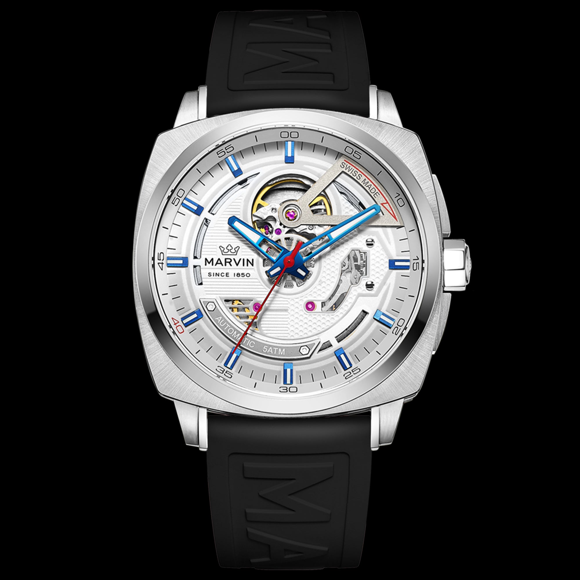 Cushion M119 Luxury Steel Chrono