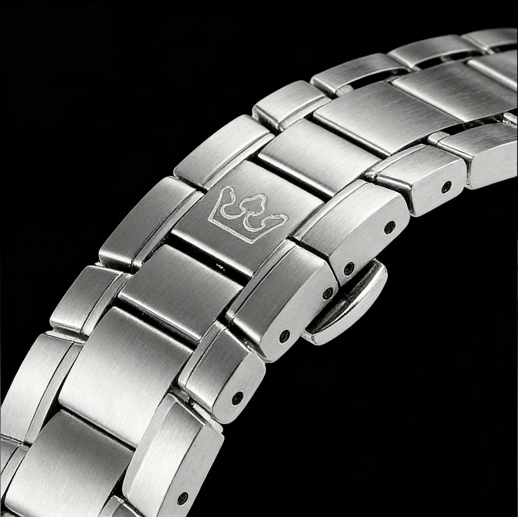 Malton Cushion Day-Date Automatic