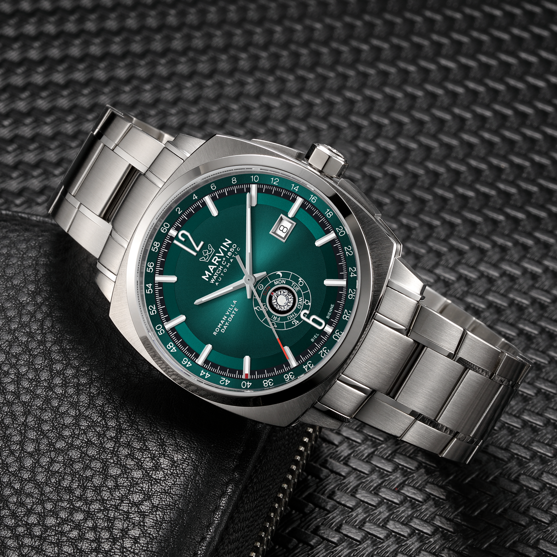 Malton Cushion Day-Date Automatic